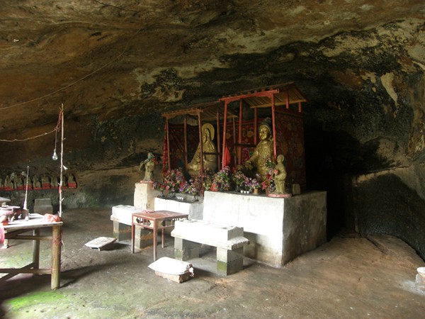 星金狮子岩寺